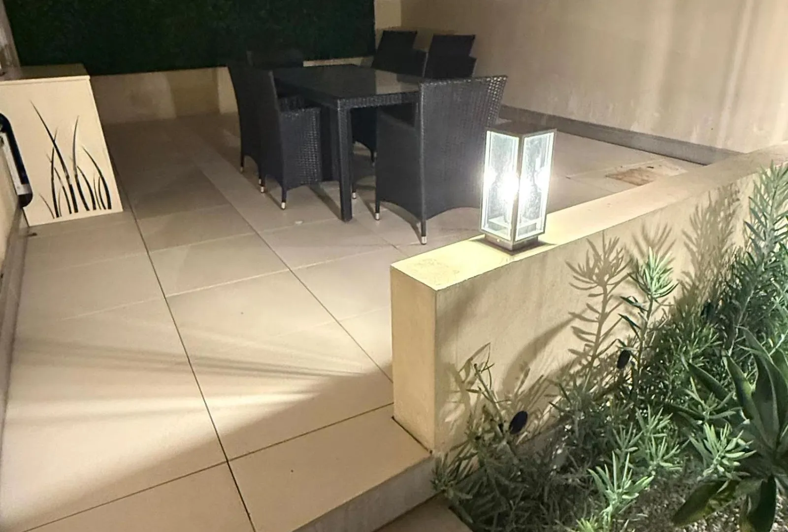 Cannes Garden Suquet, Terrasse & Garage 0*,  Frankrike